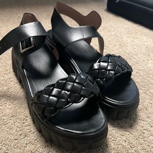 Braided platform sandals